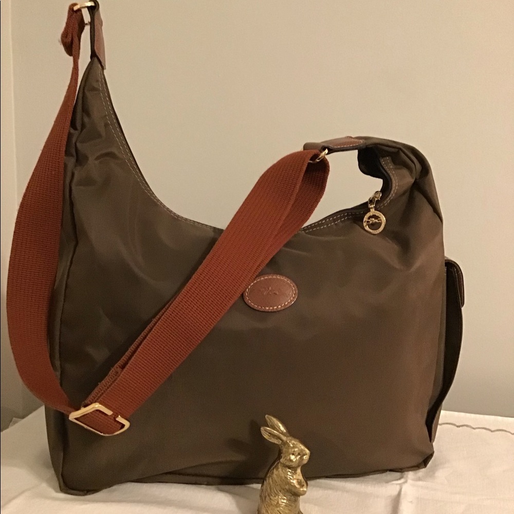 Longchamp Le Pliage Hobo in Olive